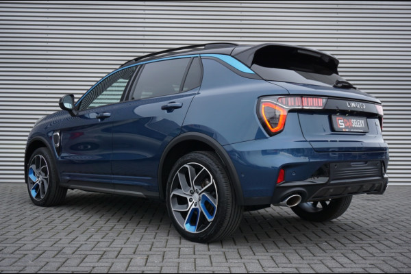 Lynk & Co 01 262PK PHEV | SCHUIFDAK | CARPLAY | 360CAMERA | ADAPTIVE!