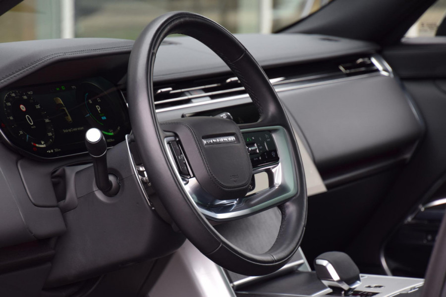 Land Rover Range Rover P460e SE PHEV