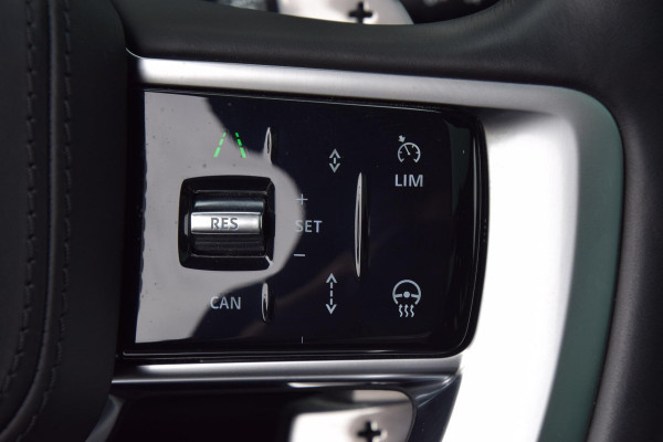 Land Rover Range Rover P460e SE PHEV