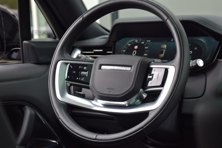 Land Rover Range Rover P460e SE PHEV