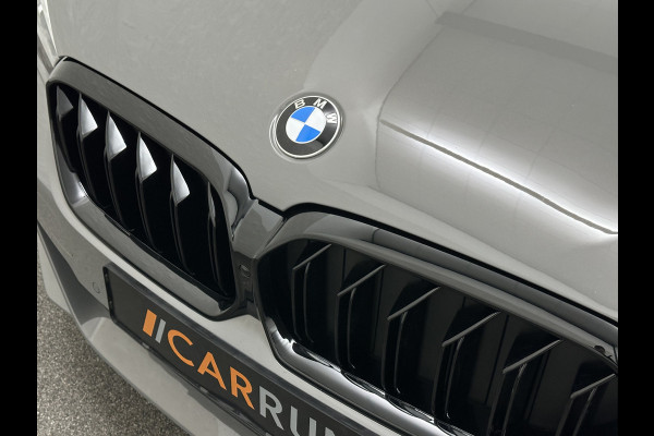 BMW 5 Serie 545e xDrive M-Sport | ACC | Head-Up | 19'' | Stuurverwarming | Sfeerverlichting | Carplay | Sportremmen | Getint Glas | Draadloos Laden | Sportstoelen | Live Cockpit Pro | LED |