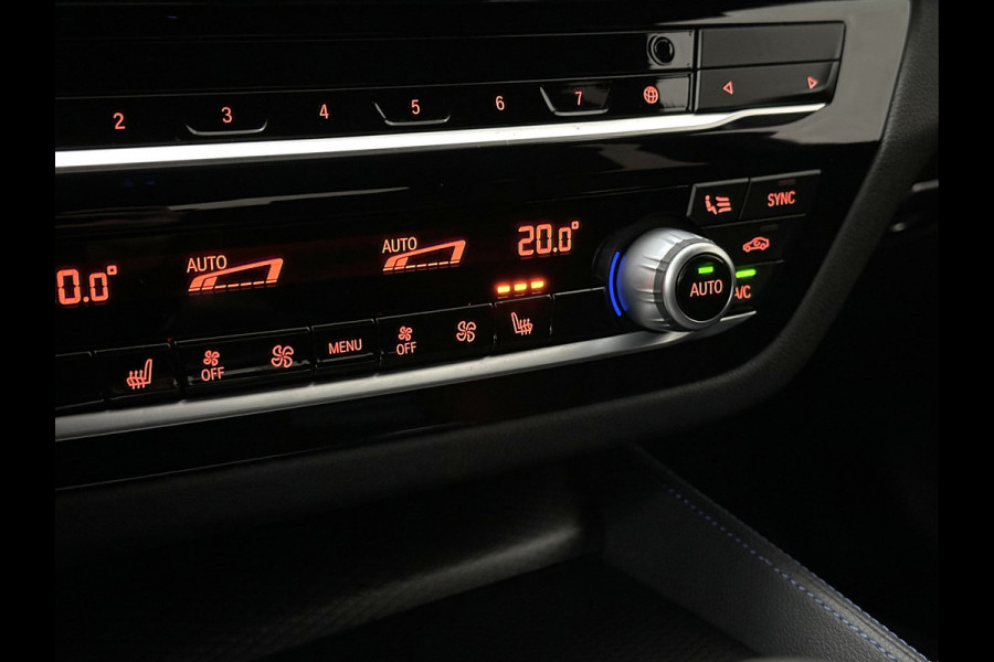 BMW 5 Serie 545e xDrive M-Sport | ACC | Head-Up | 19'' | Stuurverwarming | Sfeerverlichting | Carplay | Sportremmen | Getint Glas | Draadloos Laden | Sportstoelen | Live Cockpit Pro | LED |