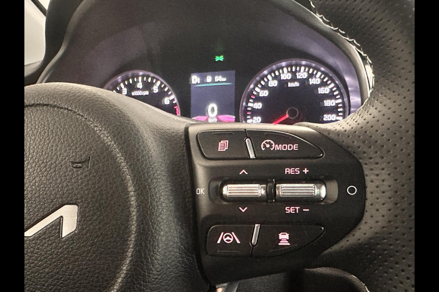 Kia Stonic 1.0 T-GDi MHEV GT-Line Navigatie Apple Carplay/Android Auto Camera Parkeersensoren Cruise Control Stoel- en stuurverwarming Half leder Climate Controln Lichtmetalen velgen
