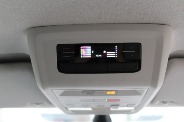 Volkswagen Transporter T6.1 2.0 TDI 146KW E6 Aut. 4Motion L2 DC Highline ✓ dubbele cabine ✓2x schuifdeur