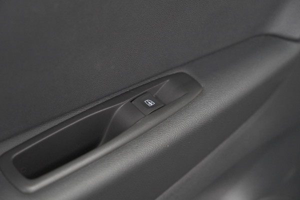 Renault Captur TCe 90 Limited | Trekhaak | Navigatie | Pack Comfort | Parkeersensoren