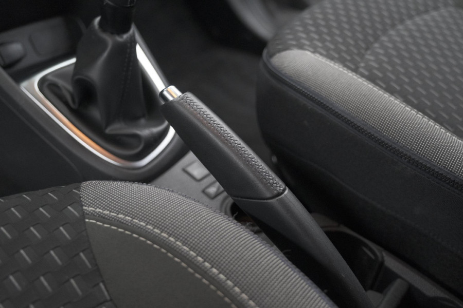 Renault Captur TCe 90 Limited | Trekhaak | Navigatie | Pack Comfort | Parkeersensoren