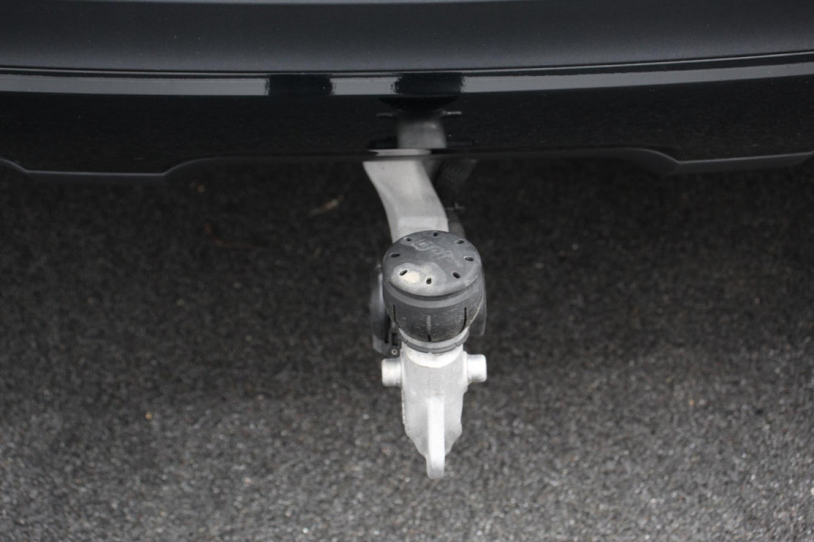 Mercedes-Benz GLE 350 e 4MATIC Plug in Hybride AMG Night | Panorama dak | Navigatie | Climate Control | Led | Dab | Camera | Wegklapbare Trekhaak |