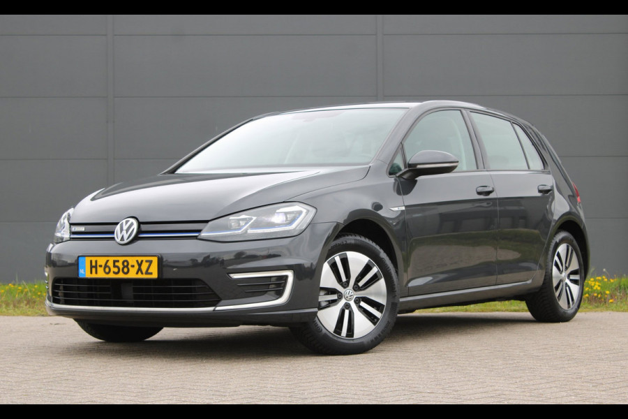 Volkswagen e-Golf E-DITION PDC AdaptiveCruise AllSeason