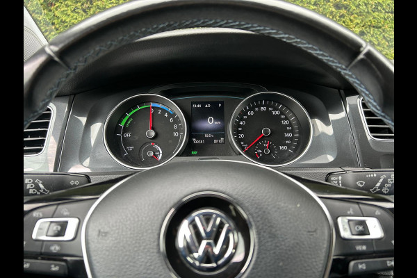 Volkswagen e-Golf E-DITION PDC AdaptiveCruise AllSeason