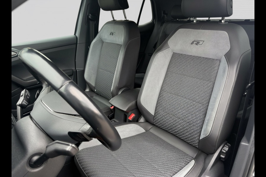 Volkswagen T-Cross 1.0 TSI AUTOMAAT 110 pk 2 X R-Line, trekhaak, dealer onderhouden, 1 e eigenaar, NL auto met nap