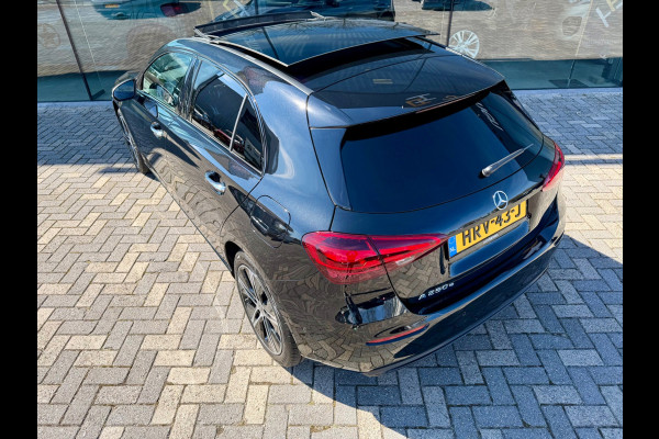 Mercedes-Benz A-Klasse 250 e Star Edition, 1e eigenaar, NAP, Pano, Leder, KeyLess