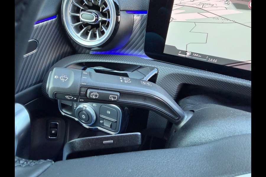 Mercedes-Benz A-Klasse 250 e Star Edition, 1e eigenaar, NAP, Pano, Leder, KeyLess
