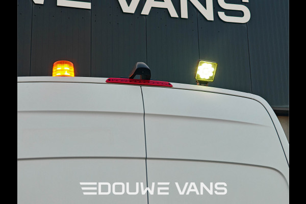 Mercedes-Benz Sprinter L2 H2 Automaat 317 3500 Trekhaak MBUX NAP BOTT Inrichting Standkachel Omvormer (Nieuwe motor 70km)