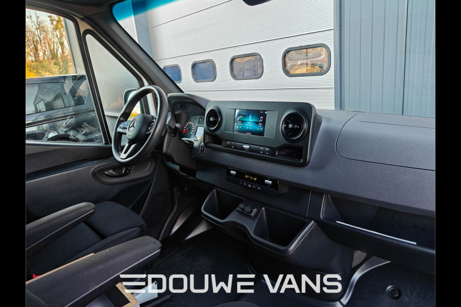 Mercedes-Benz Sprinter L2 H2 Automaat 317 3500 Trekhaak MBUX NAP BOTT Inrichting Standkachel Omvormer (Nieuwe motor 70km)