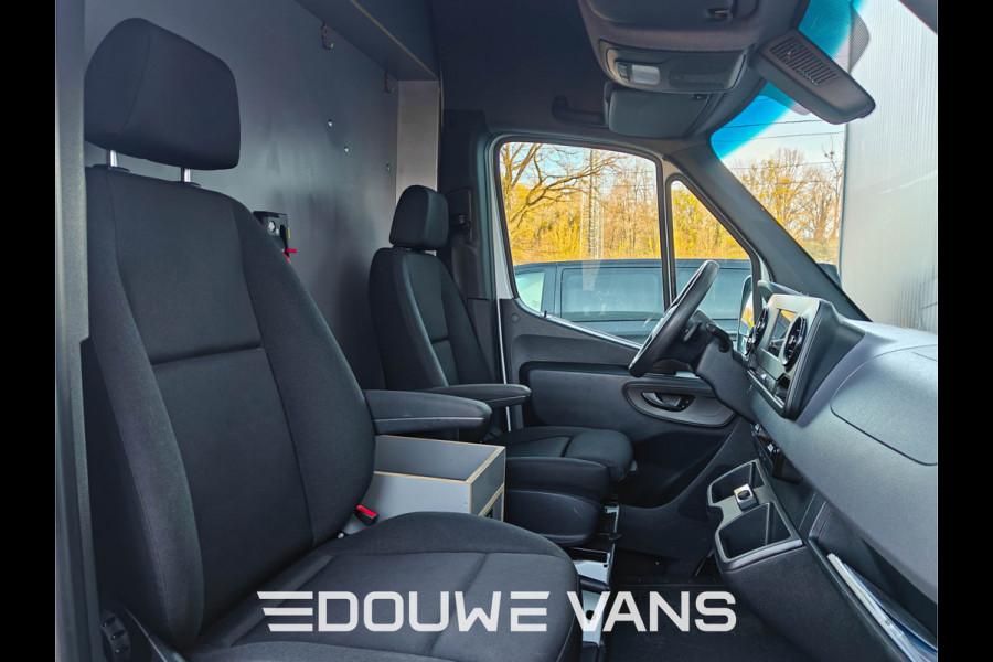 Mercedes-Benz Sprinter L2 H2 Automaat 317 3500 Trekhaak MBUX NAP BOTT Inrichting Standkachel Omvormer (Nieuwe motor 70km)