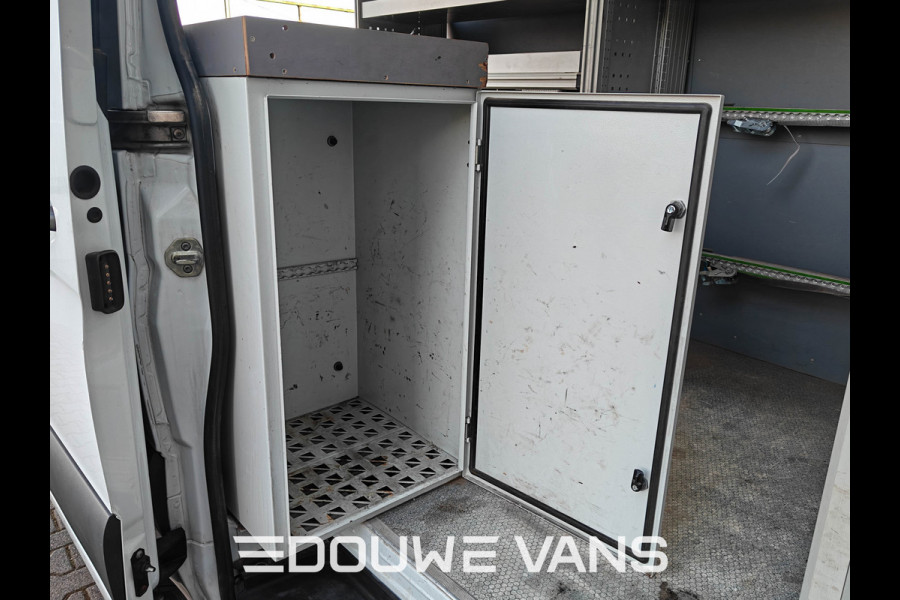 Mercedes-Benz Sprinter L2 H2 Automaat 317 3500 Trekhaak MBUX NAP BOTT Inrichting Standkachel Omvormer (Nieuwe motor 70km)