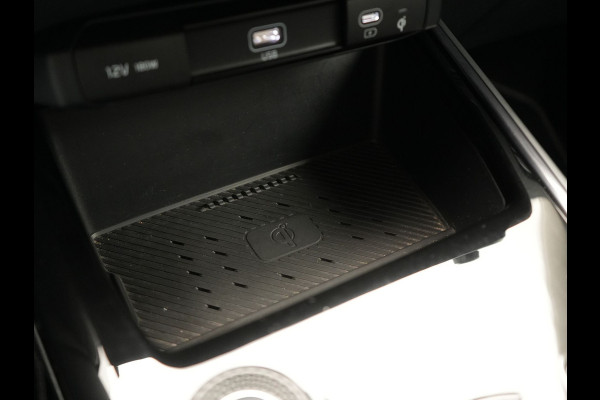 Kia Niro 1.6 GDi DynamicLine PHEV 182pk Dealer O.H. | Trekhaak | Adaptive Cruise | Camera | Sportstoelen & Stuur Verwarmd | Keyless | Apple Carplay | Blis | Navigatie | DAB | Virtual | Plug In Hybrid |