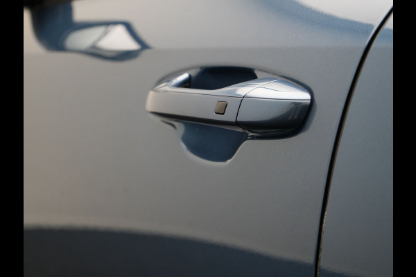 Kia Niro 1.6 GDi DynamicLine PHEV 182pk Dealer O.H. | Trekhaak | Adaptive Cruise | Camera | Sportstoelen & Stuur Verwarmd | Keyless | Apple Carplay | Blis | Navigatie | DAB | Virtual | Plug In Hybrid |