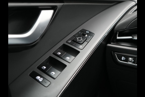 Kia Niro 1.6 GDi DynamicLine PHEV 182pk Dealer O.H. | Trekhaak | Adaptive Cruise | Camera | Sportstoelen & Stuur Verwarmd | Keyless | Apple Carplay | Blis | Navigatie | DAB | Virtual | Plug In Hybrid |