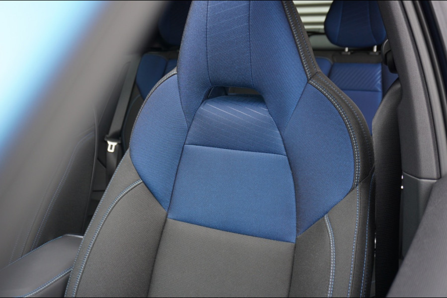 Lynk & Co 01 262PK PHEV | SCHUIFDAK | CARPLAY | 360CAMERA | ADAPTIVE!