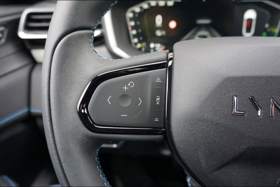 Lynk & Co 01 262PK PHEV | SCHUIFDAK | CARPLAY | 360CAMERA | ADAPTIVE!