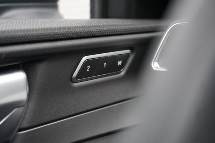 Lynk & Co 01 262PK PHEV | SCHUIFDAK | CARPLAY | 360CAMERA | ADAPTIVE!