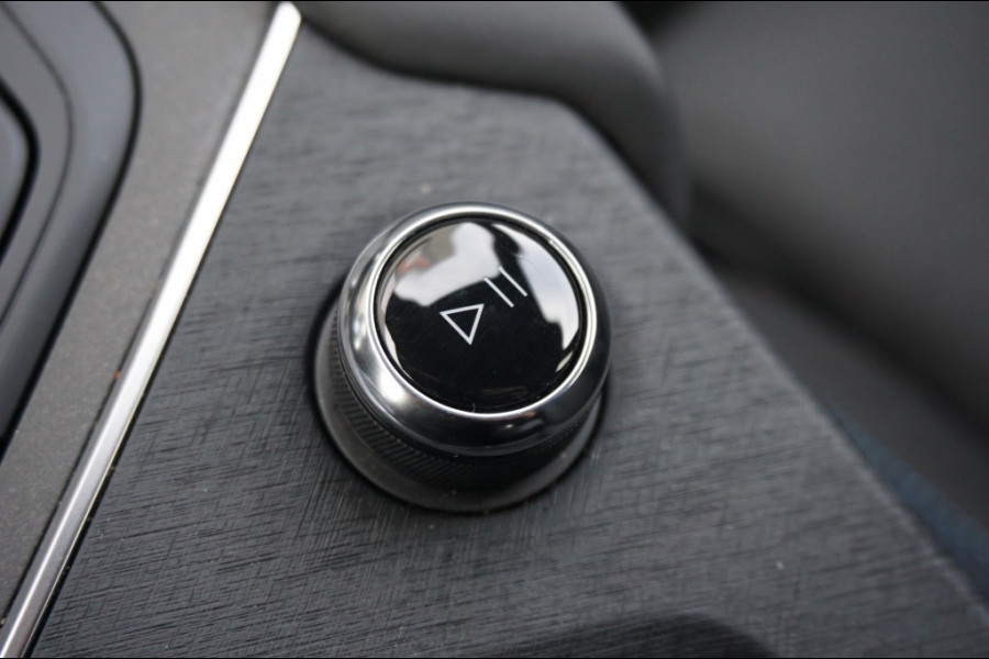 Lynk & Co 01 262PK PHEV | SCHUIFDAK | CARPLAY | 360CAMERA | ADAPTIVE!