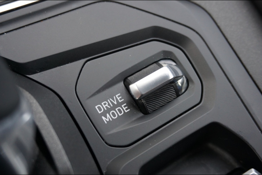 Lynk & Co 01 262PK PHEV | SCHUIFDAK | CARPLAY | 360CAMERA | ADAPTIVE!