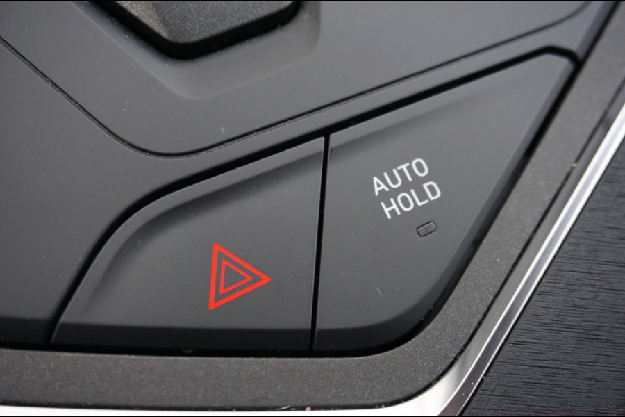 Lynk & Co 01 262PK PHEV | SCHUIFDAK | CARPLAY | 360CAMERA | ADAPTIVE!