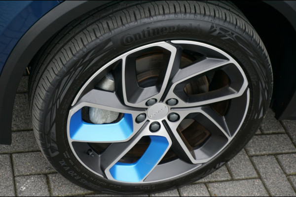 Lynk & Co 01 262PK PHEV | SCHUIFDAK | CARPLAY | 360CAMERA | ADAPTIVE!