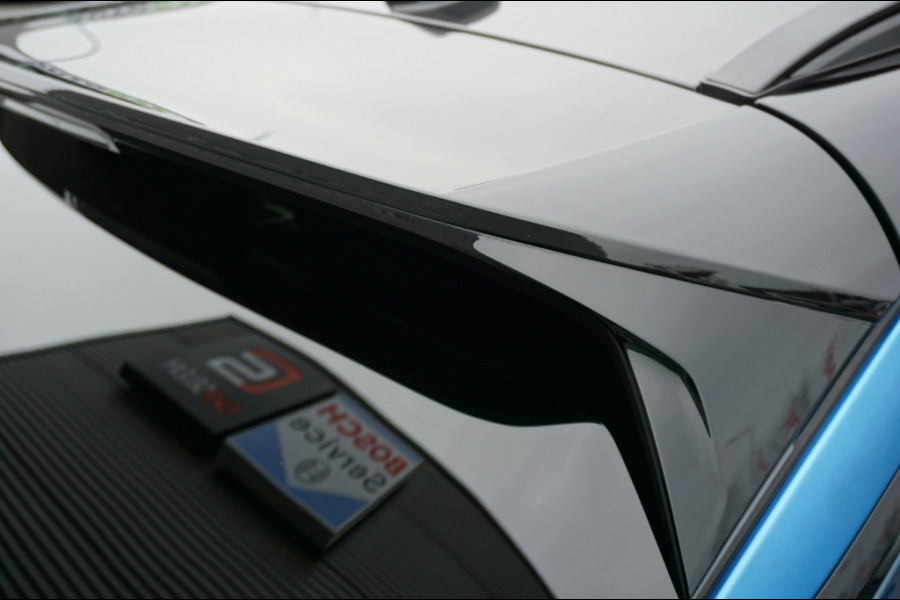 Lynk & Co 01 262PK PHEV | SCHUIFDAK | CARPLAY | 360CAMERA | ADAPTIVE!