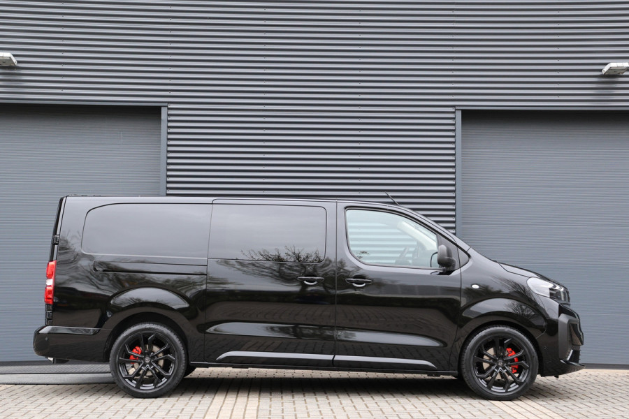 Peugeot Expert 2.0 BlueHDi L3 DC | Navigatie | CarPlay | Camera | L+R Schuifdeur | LED Koplampen | Afneembare trekhaak | Dodehoek detector | Cruise control | DAB | BPM Vrij | Fabrieksgarantie