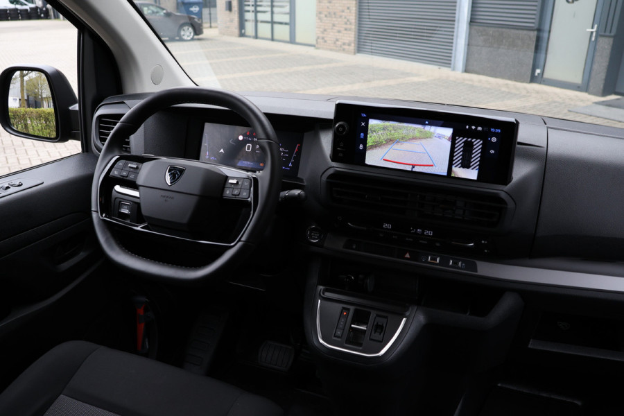 Peugeot Expert 2.0 BlueHDi L3 DC | Navigatie | CarPlay | Camera | L+R Schuifdeur | LED Koplampen | Afneembare trekhaak | Dodehoek detector | Cruise control | DAB | BPM Vrij | Fabrieksgarantie