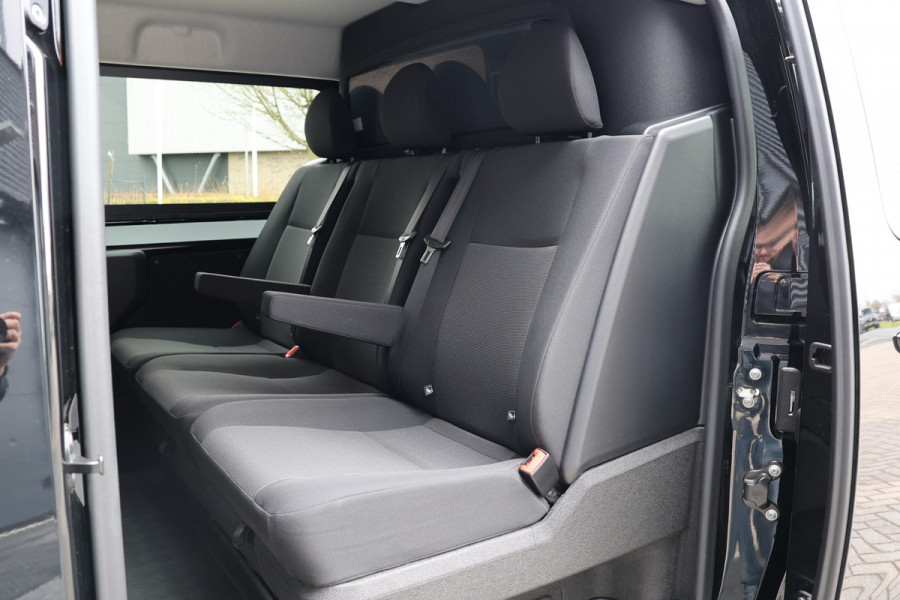 Peugeot Expert 2.0 BlueHDi L3 DC | Navigatie | CarPlay | Camera | L+R Schuifdeur | LED Koplampen | Afneembare trekhaak | Dodehoek detector | Cruise control | DAB | BPM Vrij | Fabrieksgarantie