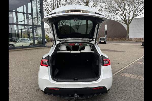 Tesla Model Y Long Range AWD 75 kWh BTW| SOH 89% | VAN €33.900,- NU VOOR SLECHTS €31.877,- Uw LENTEVOORDEEL €2.023,- |ORGINELE AFN. TREKHAAK TESLA| 20 INCH!|