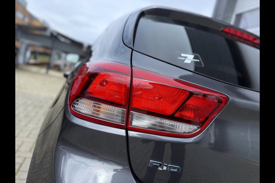 Kia Rio 1.4 DynamicLine Aut. - Navigatie - Achteruitrijcamera - Cruise Control - Climate Control - PDC - Bluetooth - Nette auto!
