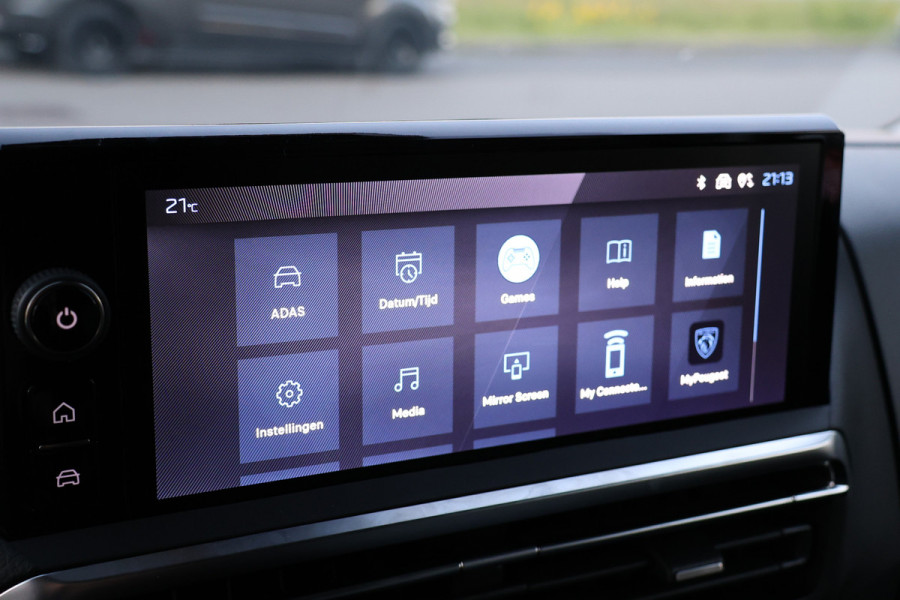 Peugeot Expert 2.0 BlueHDi L3 DC | Navigatie | CarPlay | Camera | L+R Schuifdeur | LED Koplampen | Afneembare trekhaak | Dodehoek detector | Cruise control | DAB | BPM Vrij | Fabrieksgarantie