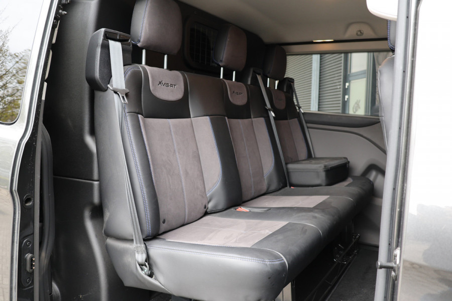 Ford Transit Custom MS-RT 320 2.0 TDCI L2H1 DC | ACC | BLIS | Bi-Xenon | Elek stoel | CarPlay | Navigatie | Camera | Stoelverwarming | L+R Schuifdeur | Lederen bekleding | Spoiler-pakket | Nieuwe APK | Verlengde fabrieksgarantie