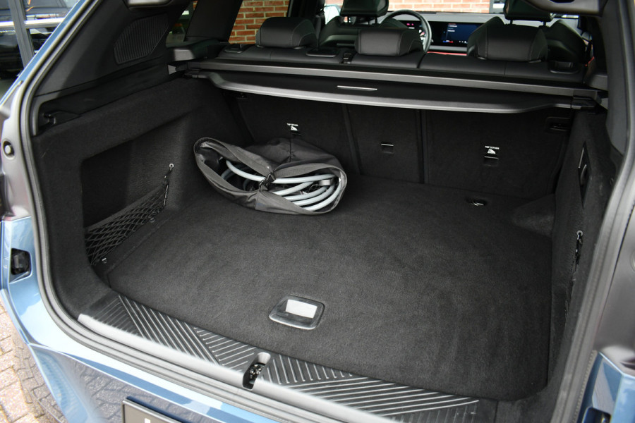 BMW X3 30e xDrive M-Sport Pano ACC 360 H/K HUD 20inch