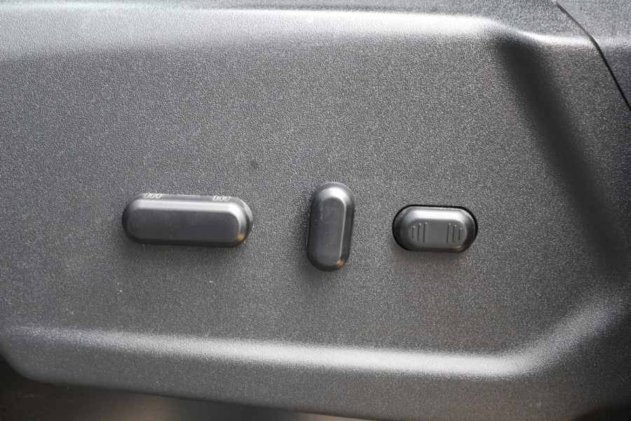 Ford Transit Custom MS-RT 320 2.0 TDCI L2H1 DC | ACC | BLIS | Bi-Xenon | Elek stoel | CarPlay | Navigatie | Camera | Stoelverwarming | L+R Schuifdeur | Lederen bekleding | Spoiler-pakket | Nieuwe APK | Verlengde fabrieksgarantie