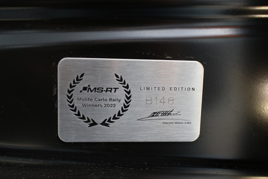 Ford Transit Custom MS-RT 320 2.0 TDCI L2H1 DC | ACC | BLIS | Bi-Xenon | Elek stoel | CarPlay | Navigatie | Camera | Stoelverwarming | L+R Schuifdeur | Lederen bekleding | Spoiler-pakket | Nieuwe APK | Verlengde fabrieksgarantie