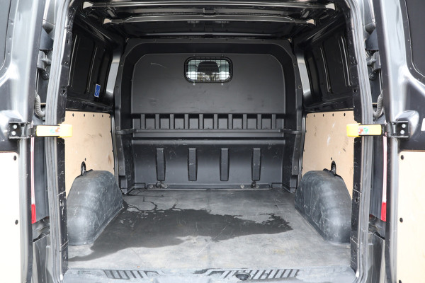 Ford Transit Custom MS-RT 320 2.0 TDCI L2H1 DC | ACC | BLIS | Bi-Xenon | Elek stoel | CarPlay | Navigatie | Camera | Stoelverwarming | L+R Schuifdeur | Lederen bekleding | Spoiler-pakket | Nieuwe APK | Verlengde fabrieksgarantie