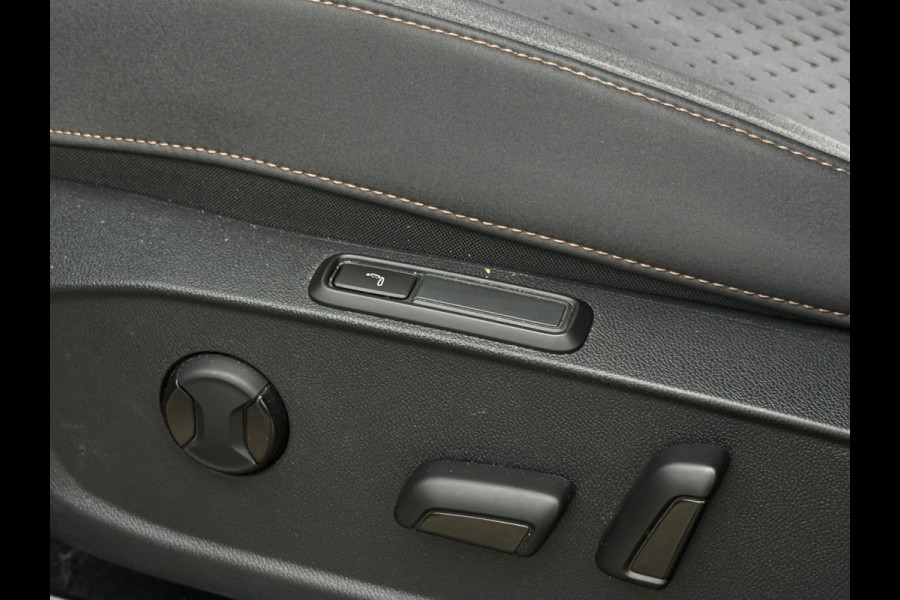 CUPRA Born Performance One 62 kWh Massage|95% SOH|Dealer Onderhouden