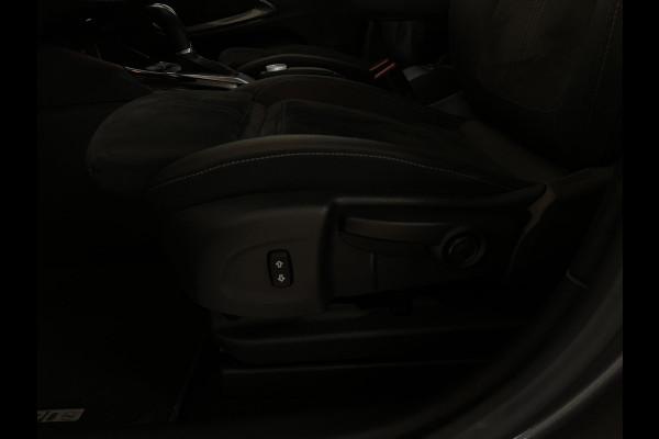 Opel Crossland 1.2 Turbo Elegance 130PK AUTOMAAT AIRCO NAVI CRUISE CAMERA ALCANTARA HEAD UP STOELVERW TREKHAAK NIEUWSTAAT