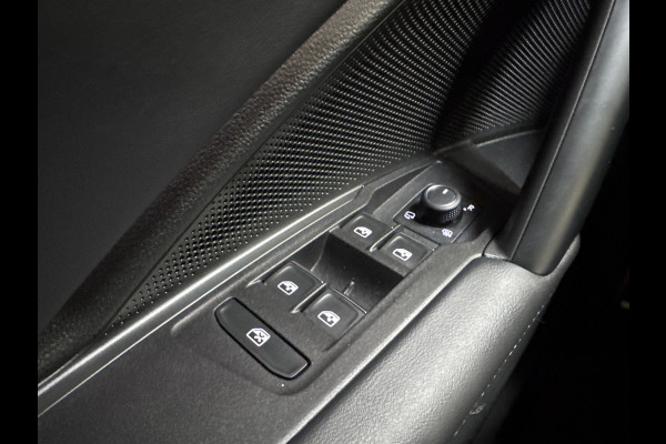 Volkswagen Tiguan 1.5 eTSI 150PK DSG LIFE GOAL IQ.LIGHT/360°CAMERA/TREKHAAK,FABRIEKS GARANTIE