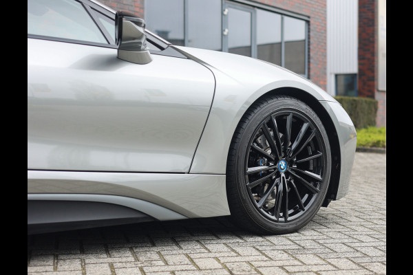 BMW i8 | Laserlicht - Carplay - Facelift