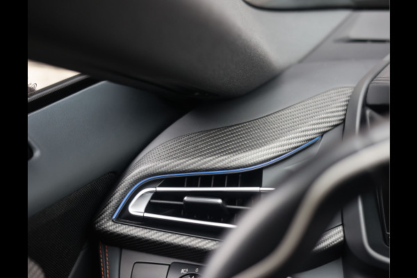 BMW i8 | Laserlicht - Carplay - Facelift