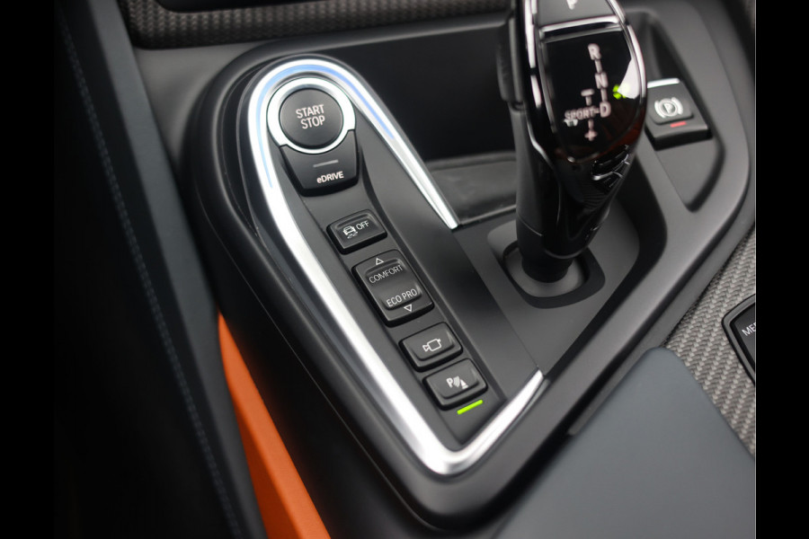 BMW i8 | Laserlicht - Carplay - Facelift