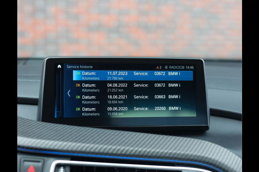 BMW i8 | Laserlicht - Carplay - Facelift
