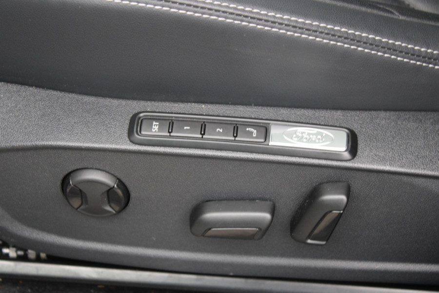 Ford Capri Premium Extended Range RWD 77 kWh | Panoramadak | 360 graden camera | Head up Display